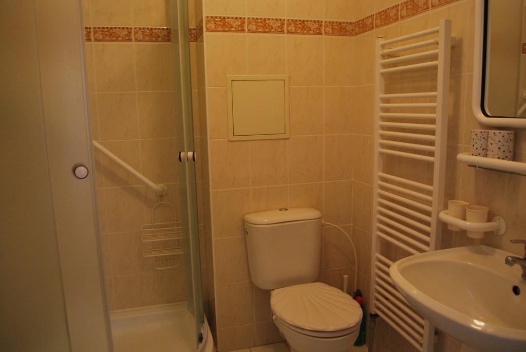 M+M Apartman Гаррахов Экстерьер фото
